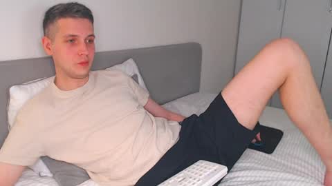 Oliver online show from April 2, 2026, 3:53 pm