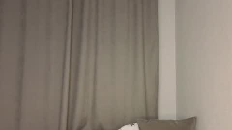 Snapshot of oliver_star_boy chatting on May 5, 2026, 6:38 pm oliver online show from May 5, 2026, 6:38 pm
