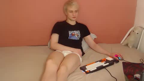 Oliver online show from March 4, 2026, 11:55 pm