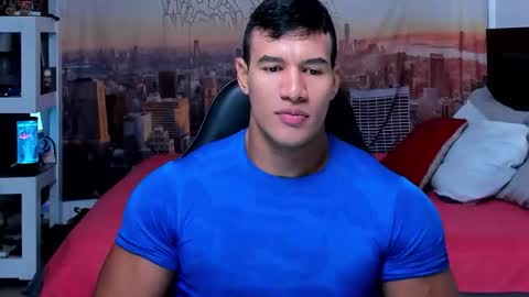 oliver_tommy online show from October 12, 2025, 1:43 pm