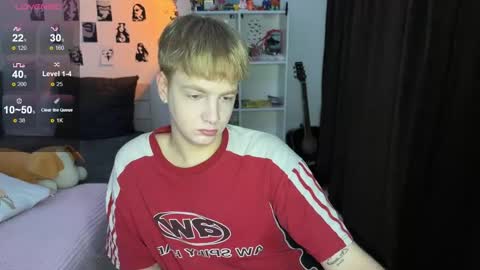 oliver online show from October 14, 2025, 4:52 pm