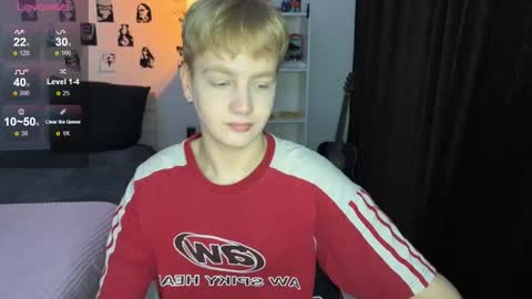 oliver online show from October 15, 2025, 3:56 pm