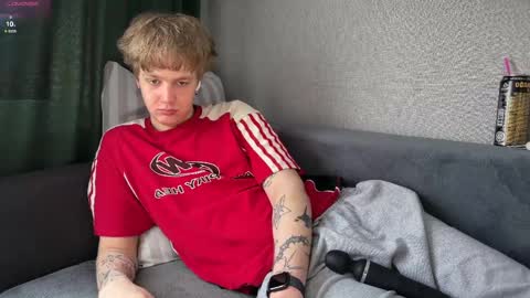Snapshot of olivertasty chatting on May 10, 2026, 1:38 pm oliver online show from May 10, 2026, 1:38 pm
