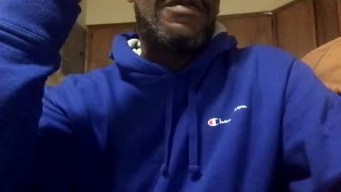 Snapshot of olivertwist1273 chatting on January 2, 2025, 4:52 am olivertwist1273 online show from January 2, 2025, 4:52 am