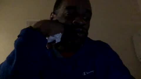 Snapshot of olivertwist1273 chatting on January 12, 2025, 7:53 am olivertwist1273 online show from January 12, 2025, 7:53 am