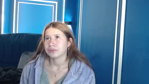Olivia online show from September 25, 2025, 11:58 am