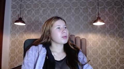 Olivia online show from October 6, 2025, 12:02 pm