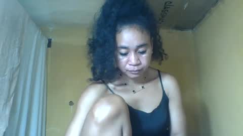 olivia9794 online show from July 22, 2026, 11:40 pm