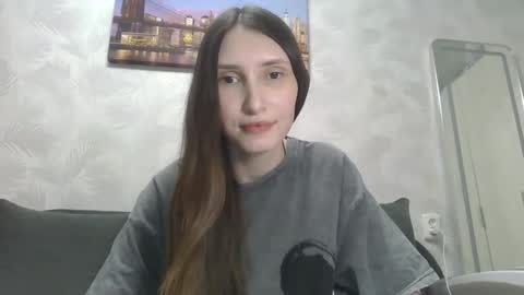 Olivia online show from February 20, 2025, 10:15 pm