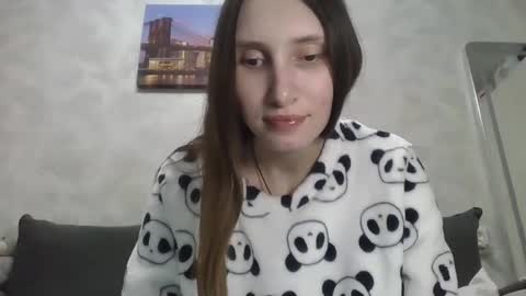 Olivia online show from October 16, 2025, 10:00 pm