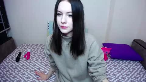 Snapshot of olivia_graceee chatting on November 9, 2025, 9:51 am olivia_graceee online show from November 9, 2025, 9:51 am
