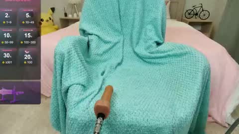 Snapshot of olivia_k_ chatting on November 24, 2025, 12:10 am Olivia Hi guys Follow me online show from November 24, 2025, 12:10 am