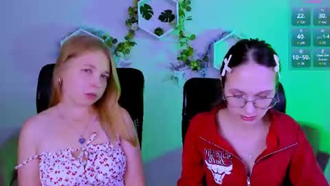 Snapshot of olivia_kit chatting on July 20, 2026, 10:39 am olivia_kit online show from July 20, 2026, 10:39 am