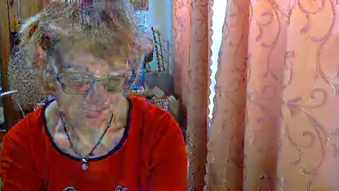 Snapshot of olivia_mia25 chatting on March 10, 2026, 7:35 am Olivia Mia online show from March 10, 2026, 7:35 am