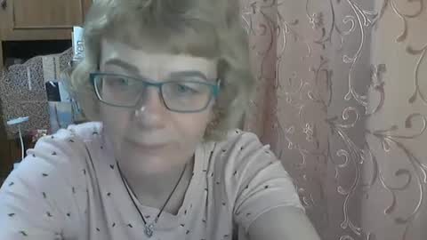 Snapshot of olivia_mia25 chatting on March 11, 2026, 5:52 pm Olivia Mia online show from March 11, 2026, 5:52 pm