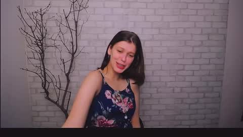 Olivia online show from January 22, 2025, 1:53 pm