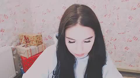 Olivia online show from February 12, 2025, 2:10 pm