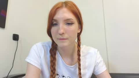  OLIVIA    online show from December 11, 2024, 12:12 am