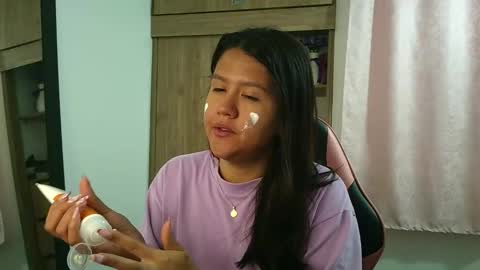 Olivia online show from March 13, 2026, 12:12 pm