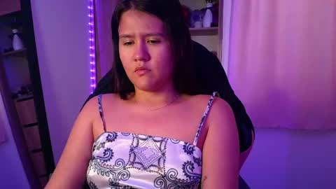 Snapshot of olivia_watson_ chatting on April 19, 2026, 7:38 pm Olivia online show from April 19, 2026, 7:38 pm
