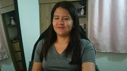 Snapshot of olivia_watson_ chatting on April 20, 2026, 12:08 pm Olivia online show from April 20, 2026, 12:08 pm
