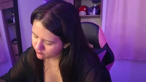 Snapshot of olivia_watson_ chatting on May 17, 2026, 12:45 pm Olivia online show from May 17, 2026, 12:45 pm