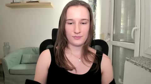 Oliwiaa2004 online show from December 29, 2024, 11:18 pm