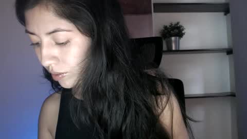 oliviaaa__ online show from October 1, 2025, 10:27 pm