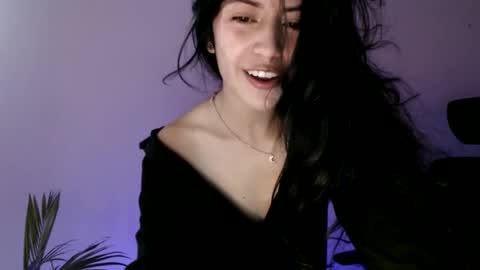 oliviaaa__ online show from February 16, 2026, 4:03 pm