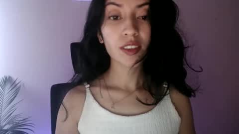 Snapshot of oliviaaa__ chatting on June 2, 2026, 5:15 pm oliviaaa__ online show from June 2, 2026, 5:15 pm