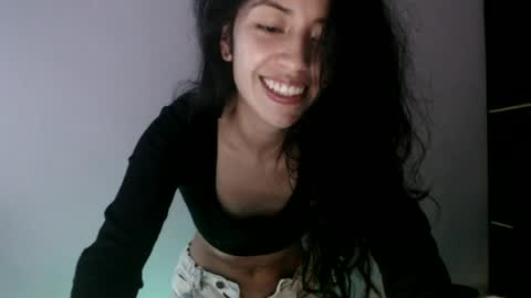 Snapshot of oliviaaa__ chatting on June 11, 2026, 5:44 pm oliviaaa__ online show from June 11, 2026, 5:44 pm