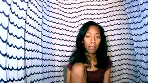 oliviah27 online show from October 26, 2025, 8:26 pm