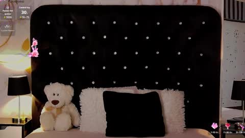 Olivia online show from January 7, 2025, 7:52 am