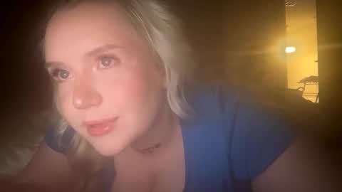 Snapshot of oliviaskies chatting on October 1, 2025, 7:36 am Olivia baby online show from October 1, 2025, 7:36 am