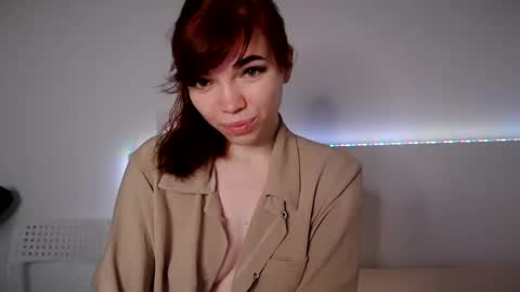 Angelina Lina online show from December 20, 2024, 6:24 pm