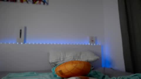 Angelina Lina online show from February 22, 2025, 1:00 am