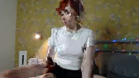 Angelina Lina online show from September 18, 2025, 7:05 pm