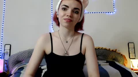 Angelina Lina online show from July 5, 2026, 8:38 pm