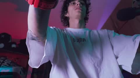     online show from September 11, 2025, 6:02 am