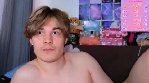 Snapshot of ololkd chatting on March 4, 2025, 5:42 am Tony online show from March 4, 2025, 5:42 am