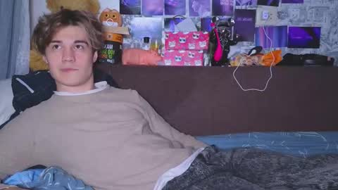 Snapshot of ololkd chatting on March 4, 2025, 8:27 pm Tony online show from March 4, 2025, 8:27 pm