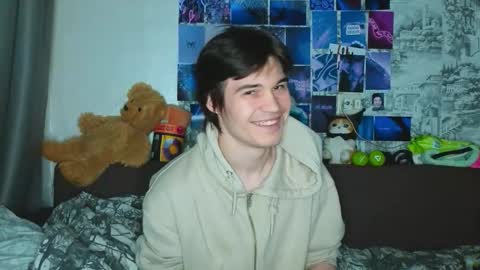 Snapshot of ololkd chatting on September 28, 2025, 9:53 pm Tony online show from September 28, 2025, 9:53 pm