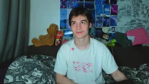 Snapshot of ololkd chatting on October 7, 2025, 9:23 pm Tony online show from October 7, 2025, 9:23 pm