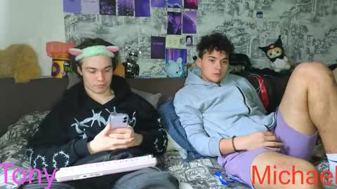 Tony online show from April 4, 2026, 8:12 am