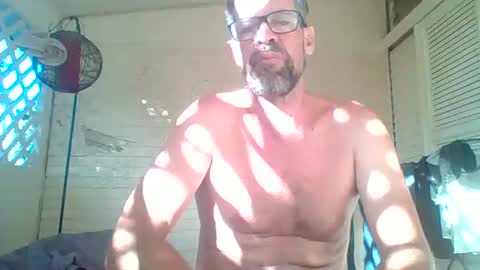 Snapshot of olover34 chatting on October 25, 2025, 3:36 am olover online show from October 25, 2025, 3:36 am