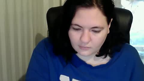 OlyaAndNetty online show from October 22, 2025, 6:57 am