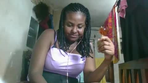 olyvienne90 online show from January 14, 2026, 9:37 am