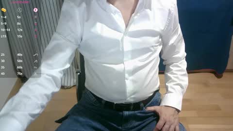 Omar online show from June 4, 2026, 9:21 pm