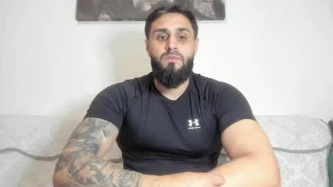 Snapshot of omar_xoxo chatting on May 11, 2026, 9:12 pm Omar online show from May 11, 2026, 9:12 pm