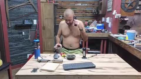 Norm online show from November 3, 2025, 9:16 pm